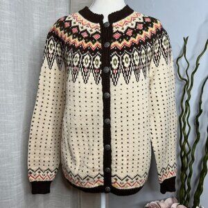 Vintage Norsk Husflid Hand Knit Wool Cardigan Sweater Nordic Button Size Medium